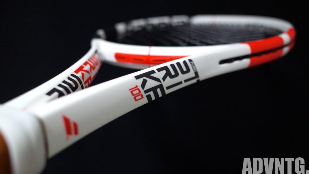 白いテニスラケット大特集！コートに映えるデザインの製品を紹介 