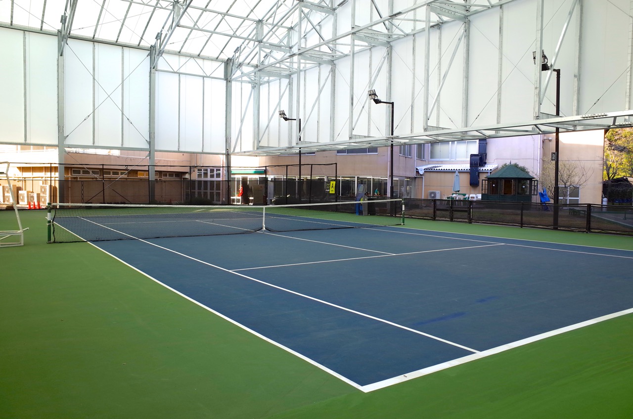 吉田記念テニス研修センター Ttc でテニスしてきた レンタルコートや設備について写真で解説 アドブロ テニス