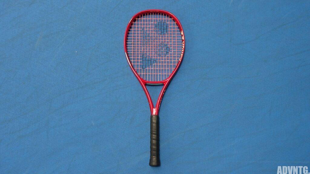 ヨネックス・ブイコア100 2026年モデル (yonex vcore 100 8th gen)