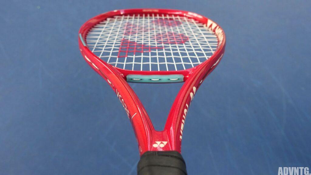 ヨネックス・ブイコア100 2026年モデル (yonex vcore 100 8th gen)