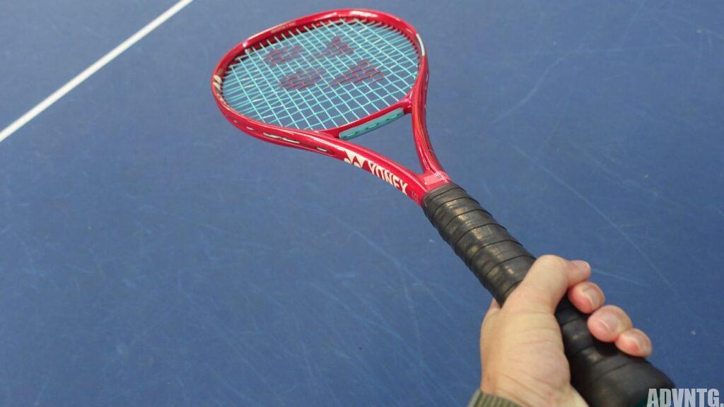 ヨネックス・ブイコア98 2026年モデル (YONEX VCORE 98 8th gen)