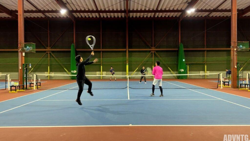 ヨネックス・ミューズ100 (YONEX MUSE 100)